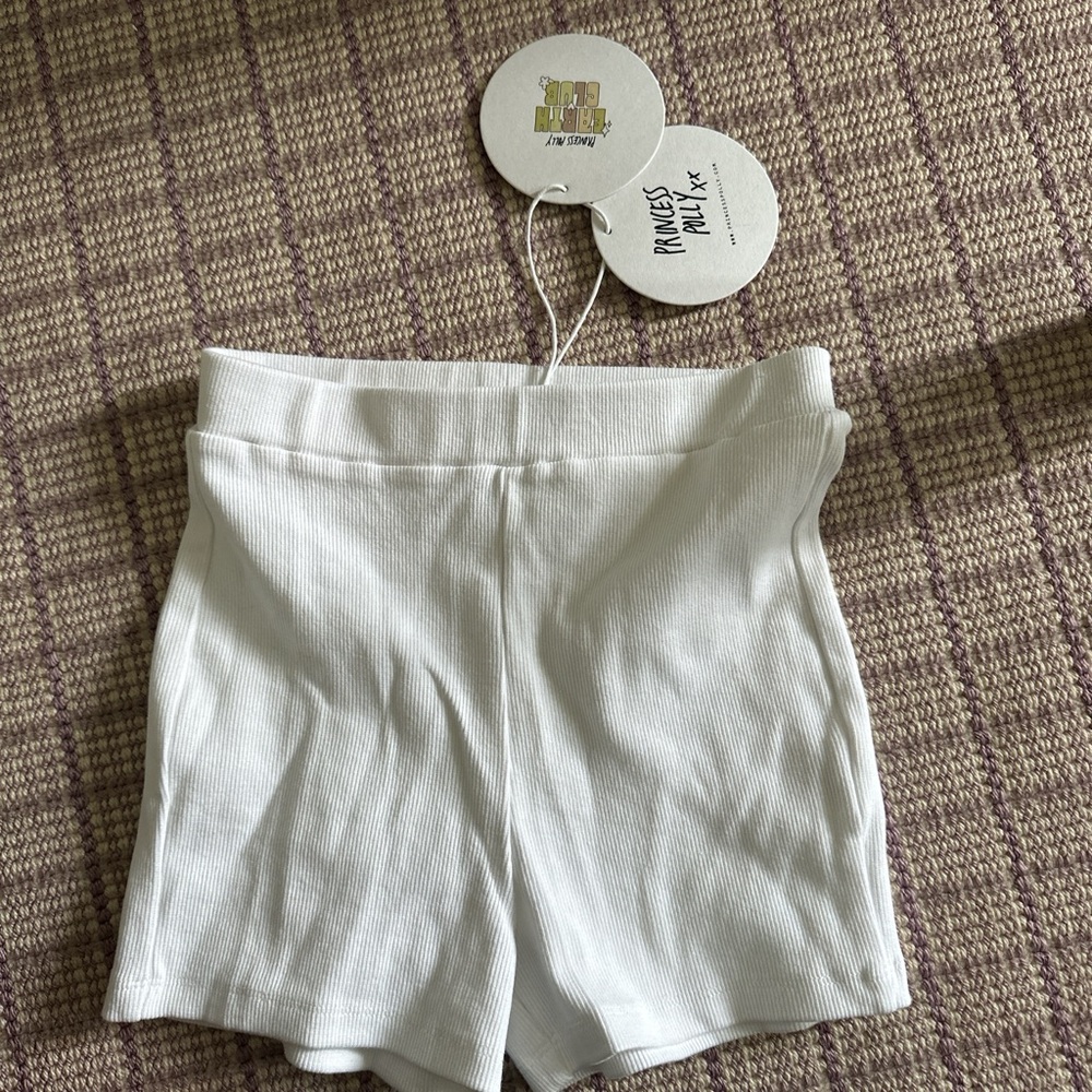 Princess Polly brand new white shorts